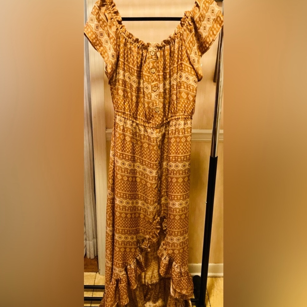 Western Ruffle Off-the-Shoulder Maxi Dress